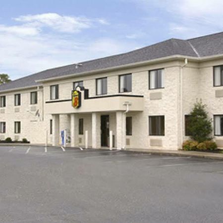 Hotel Super 8 By Wyndham Bedford Extérieur photo